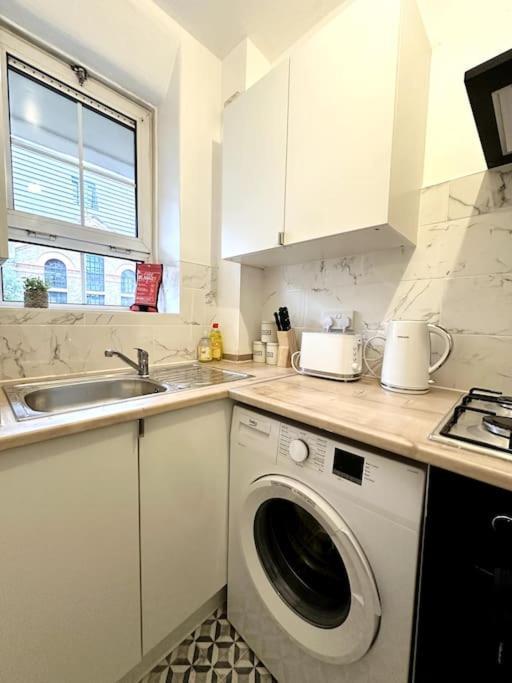 Quirky 3 Bedroom Flat In Shoreditch Londyn Zewnętrze zdjęcie
