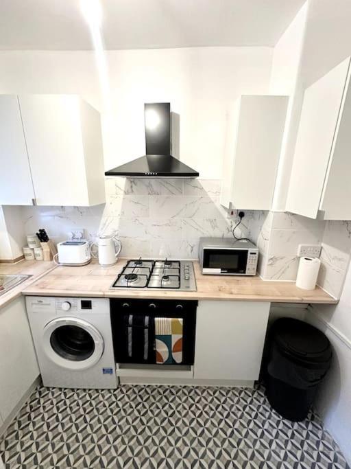 Quirky 3 Bedroom Flat In Shoreditch Londyn Zewnętrze zdjęcie